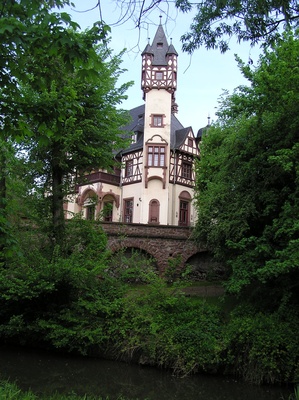Neues Schloss Büdesheim 1
