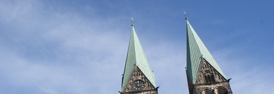 Türme des Sankt Petri Doms Bremen
