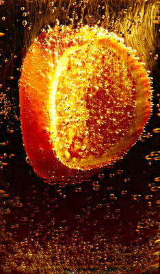 orange  mit blubberblasen