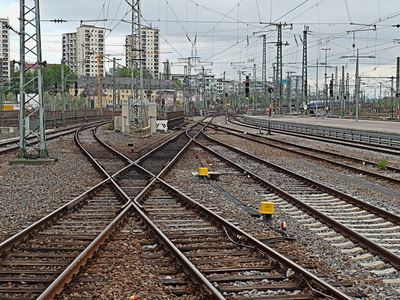 Schienen im Hauptbahnhof Stuttgart
