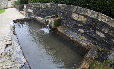 Brunnen in der Abtei von Fontenay
