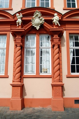 Renaissancefenster im Haus zum Römischen Kaiser