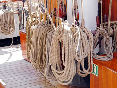 Seile und Knoten