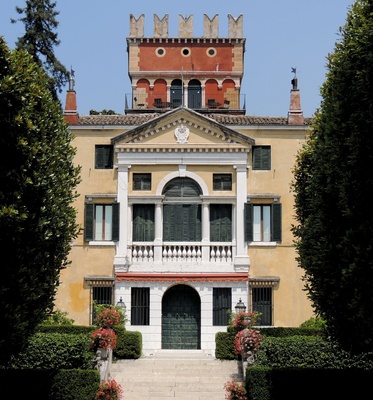 Garda, Villa Albertini