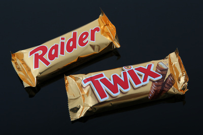 Raider vs. Twix