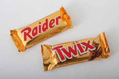 Raider vs. Twix