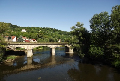 Die Brücke über die Saale in Bad Kösen