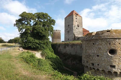 Der Wallgraben der Burg Querfurt