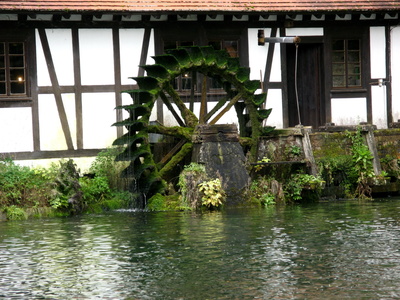 Wasserrad bei der Wassermühle