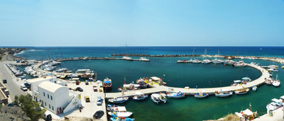 Santorin Hafen Vlichada