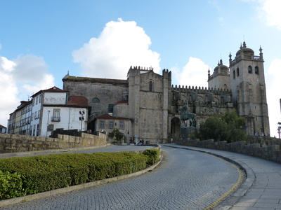 Kathedrale in Porto 1