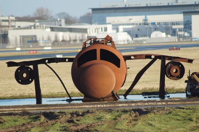 Eigenbau Übungsflugzeug für Flughafenfeuerwehr