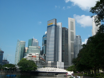 Singapore Skyline mit Anderson Bridge