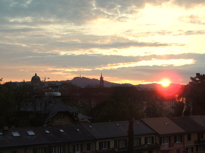 Sonnenaufgang über Bern 1