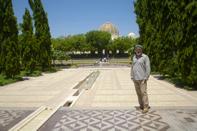 Im Garten der Sultan Qaboos Grand Mosque
