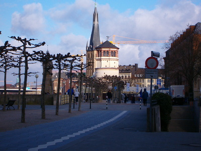 Düsseldorf Rheinuferpromenade