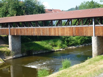 Fußgängerbrücke über den Kocher