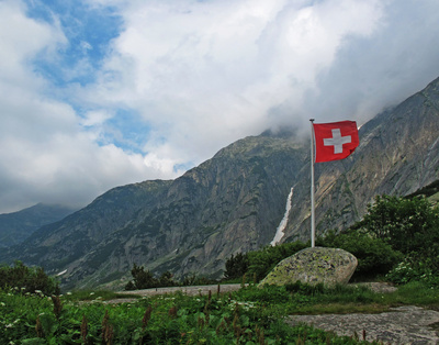 Sommerwetter an der Grimselstrasse