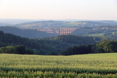 Göltzschtalbrücke im Sommer