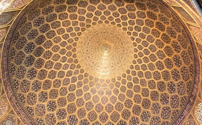 Innenkuppel der Lotfollah-Moschee in Isfahan