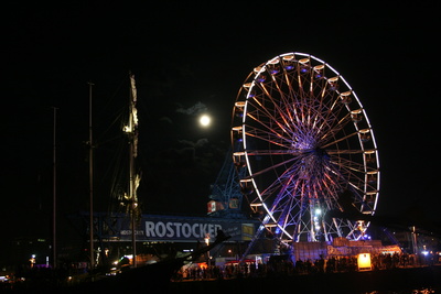 Riesenrad bei Nacht