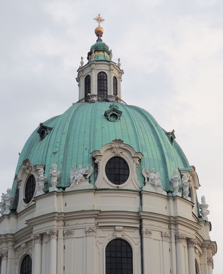 Wien, Kuppel der Karlskirche