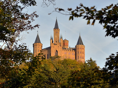Hohenzollernburg im Abendlicht