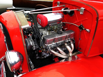 V8-Motor V8-Motor