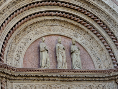 Fassadendekoration in Perugia