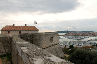 Fort Carré und Hafen
