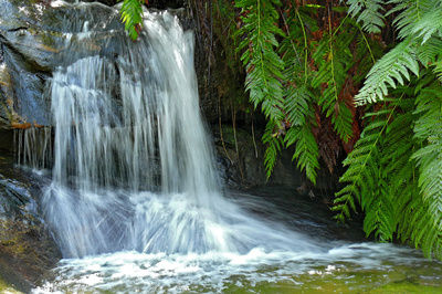 kleiner Wasserfall