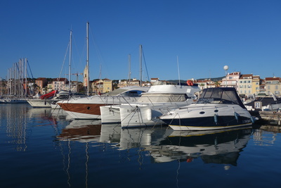 Yachten im Hafen von Sanary