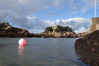 Schloß Costaeres, Ploumanach, Bretagne