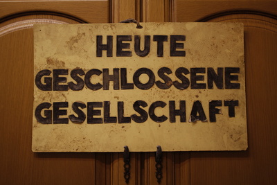 Kostenloses Foto: Heute Geschlossene Gesellschaft - pixelio.de