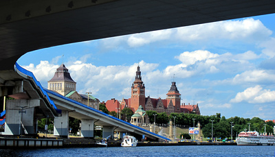 Szczecin (Stettin) von der Oder aus