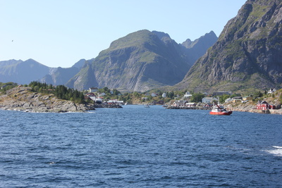 Norwegisches Fischerdorf auf den Lofoten 2