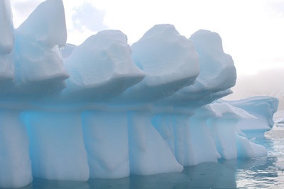 Antarktis - Eisberg