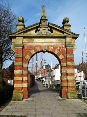 Emden Hafentor