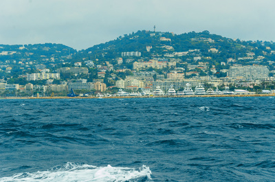 Cannes mit Jachthafen