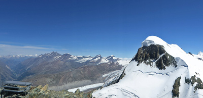 Fernsicht vom Klein Matterhorn
