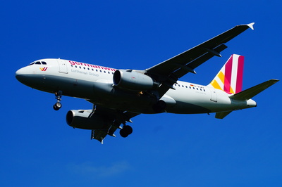 Airbus A 319 - 100 landet