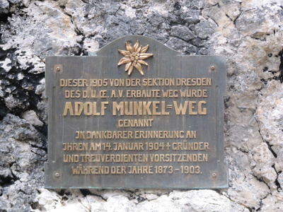 Gedenktafel Adolf Munkel Weg Villnöss, Südtirol.