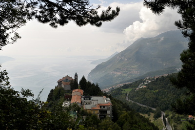 Madonna di Montecastello