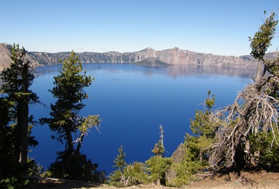 Crater Lake , Oregon