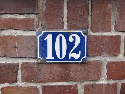 Die Hausnummer 102