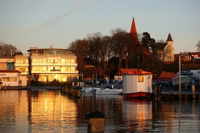 Abendsonne Hafen Altefähr