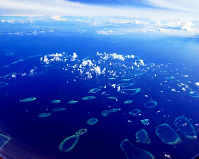 So entstehen Malediveninseln
