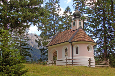 Mittenwald - Lautersee - Kapelle »Maria Königin«