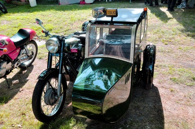 Motorrad Oldtimer mit Beiwagen