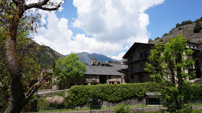 Ordino wunderschönes Bergdorf Andorras